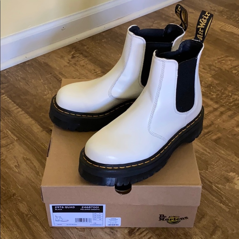 Dr Martens Quad Chelsea Boot-Like New